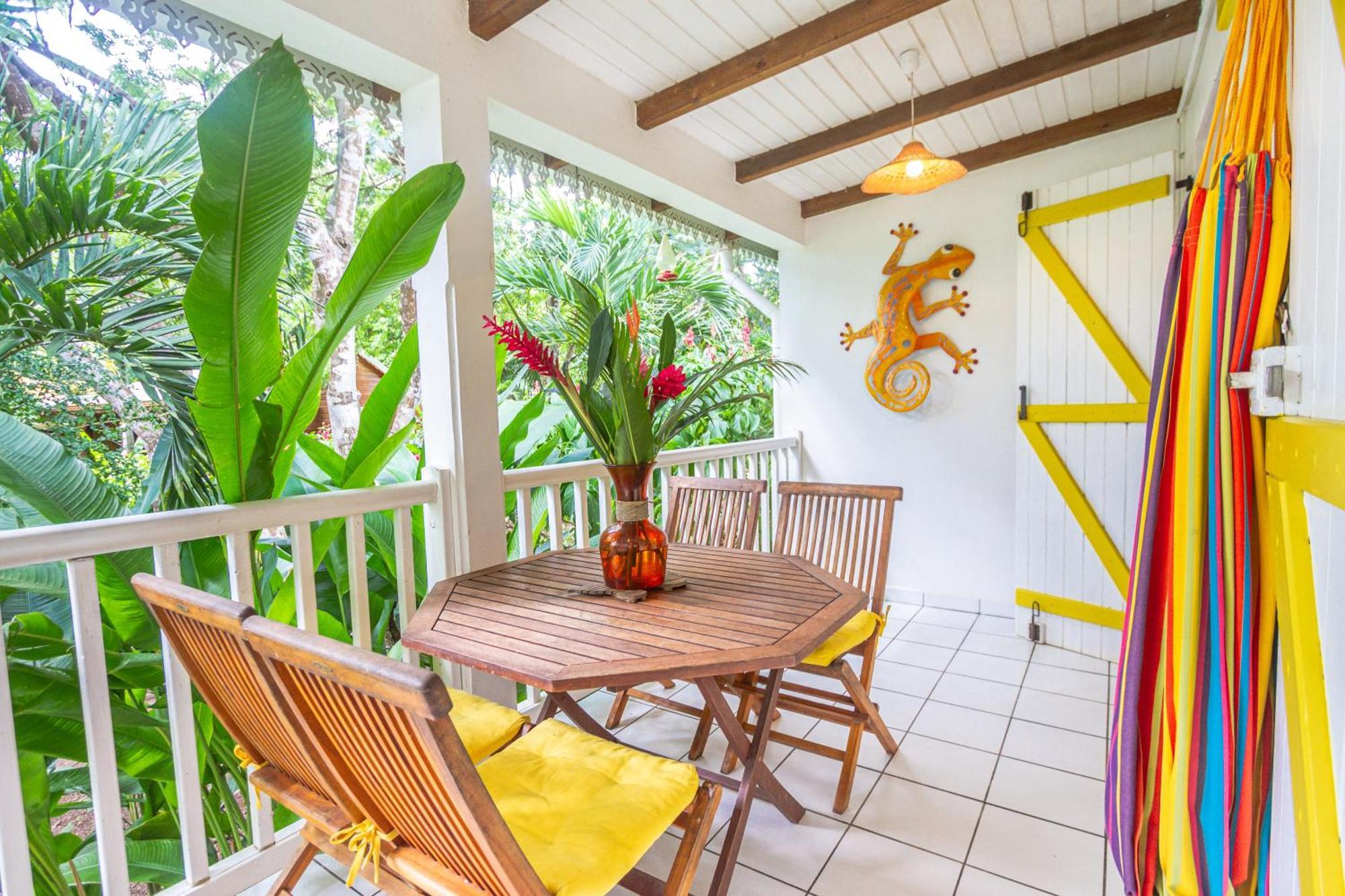 Au Jardin Des Colibris Ecolodge&Spa Deshaies Buitenkant foto